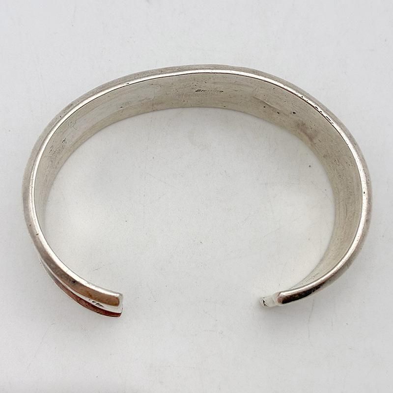 ヴィンテージ STERLING silver ネイティブバングル ®️634 NATIVE AMERICAN 
