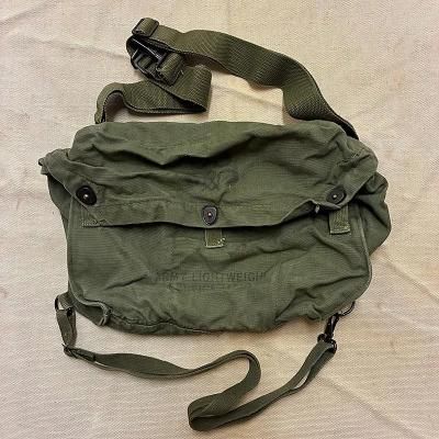 US ARMY LIGHTWEIGHT GAS MASK BAG 251128B