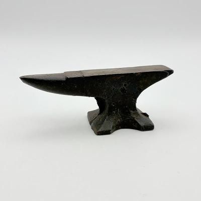 IRON ANVIL ��251218B��