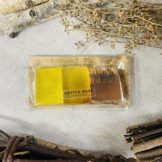 トリプレット・ミニソープ「冬の太陽とはちみつ」 セレクト　Triplet Mini Soap の商品画像