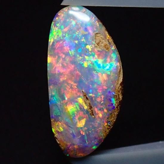 ボルダーオパール 3.77ct - オパールルース・原石の専門店 | オパールマニア -Opal Mania-