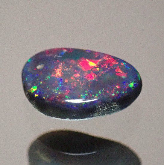 ブラックオパール ルース2.568ct-