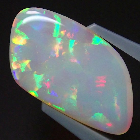 【リボン】ホワイトオパール 6.82ct - オパールルース・原石の専門店 | オパールマニア -Opal Mania-