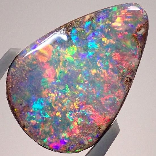 光彩】ボルダーオパール 7.55ct - オパールルース・原石の専門店 | オパールマニア -Opal Mania-