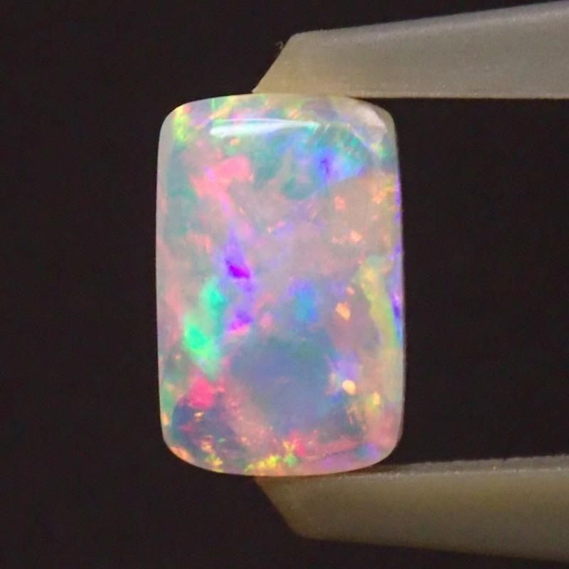 ホワイトオパール 0.56ct - オパールルース・原石の専門店