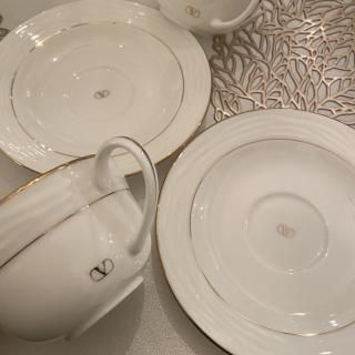 Valentino Garavani tea set
