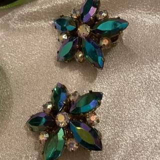bijou flower earring