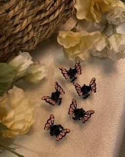 butterfly clip | pink