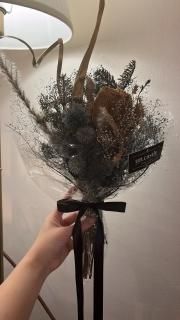 flower arrangement
