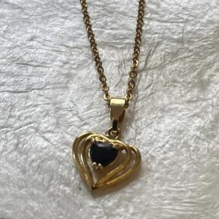 Heart necklace in Paris