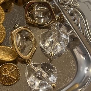 clear gold pierce