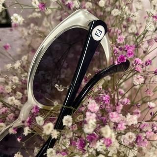 FENDI 󥰥饹