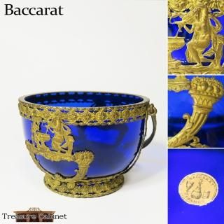 オールド・バカラ 激レア 純白オパーリンクリスタル製金彩エナメル彩蓋物 小物入れ バカラのカテゴリ一覧ページ - トレジャーキャビネット