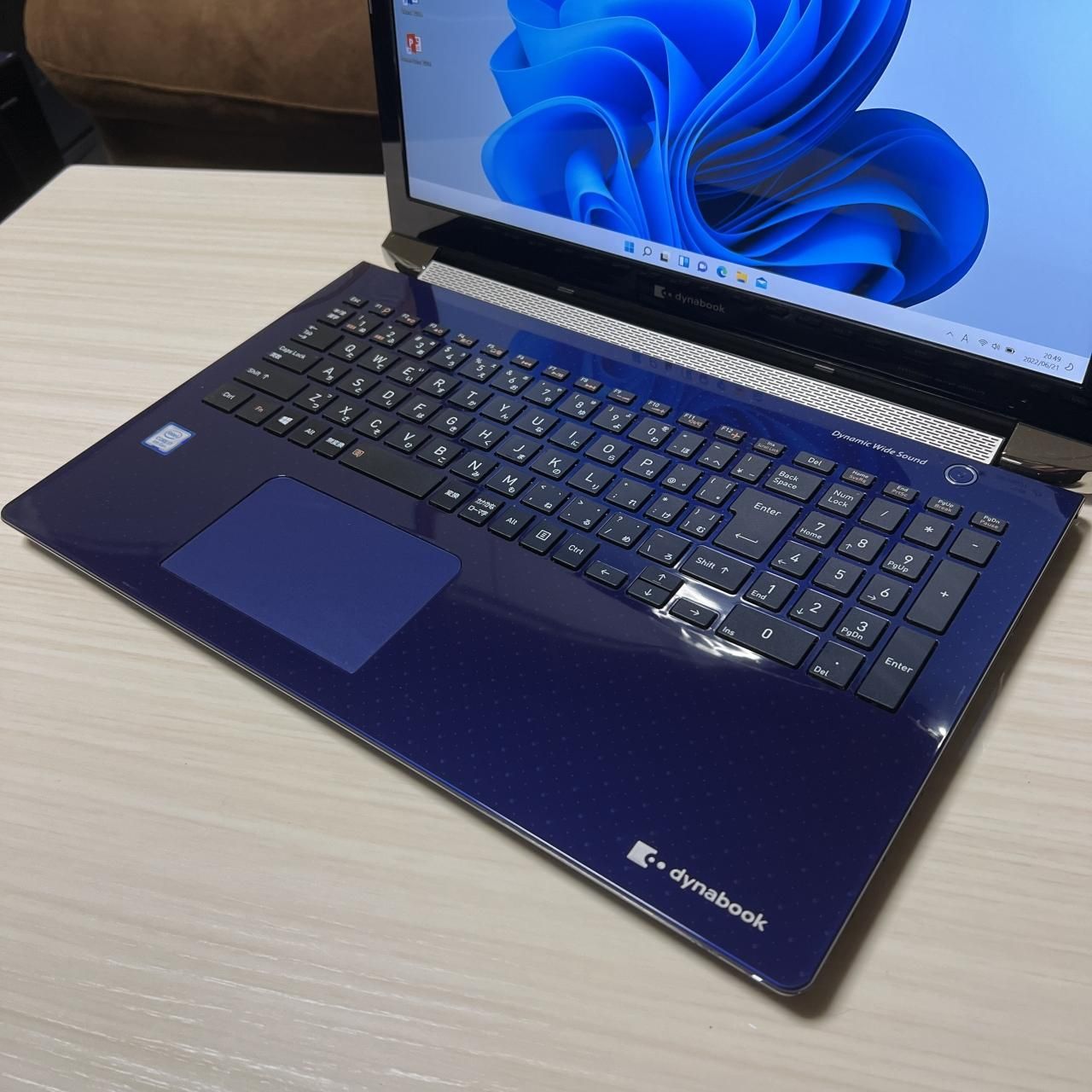 ☆ほぼ未使用 美品 2019年製 東芝 Core i7-8565U ＋ 16GBメモリ ＋ ...