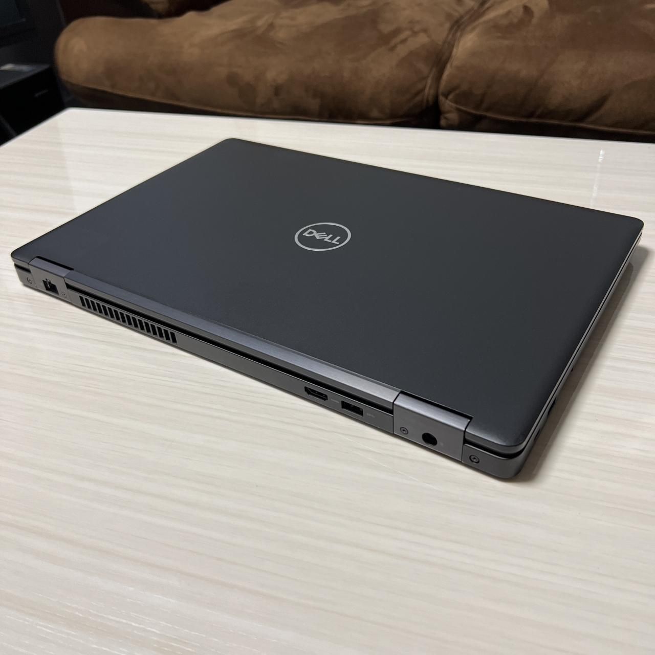 DELL 高性能ノートPC / Core i7 メモリ16GB SSD512GB-