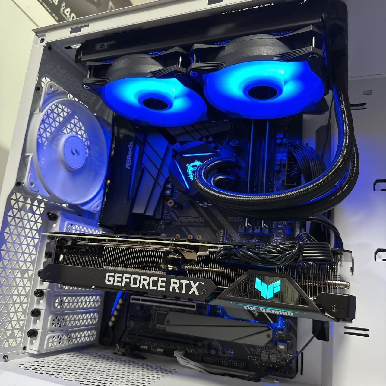 自作ゲーミングPC Core i5 12600K メモリー32G GeForce RTX 3080 簡易 