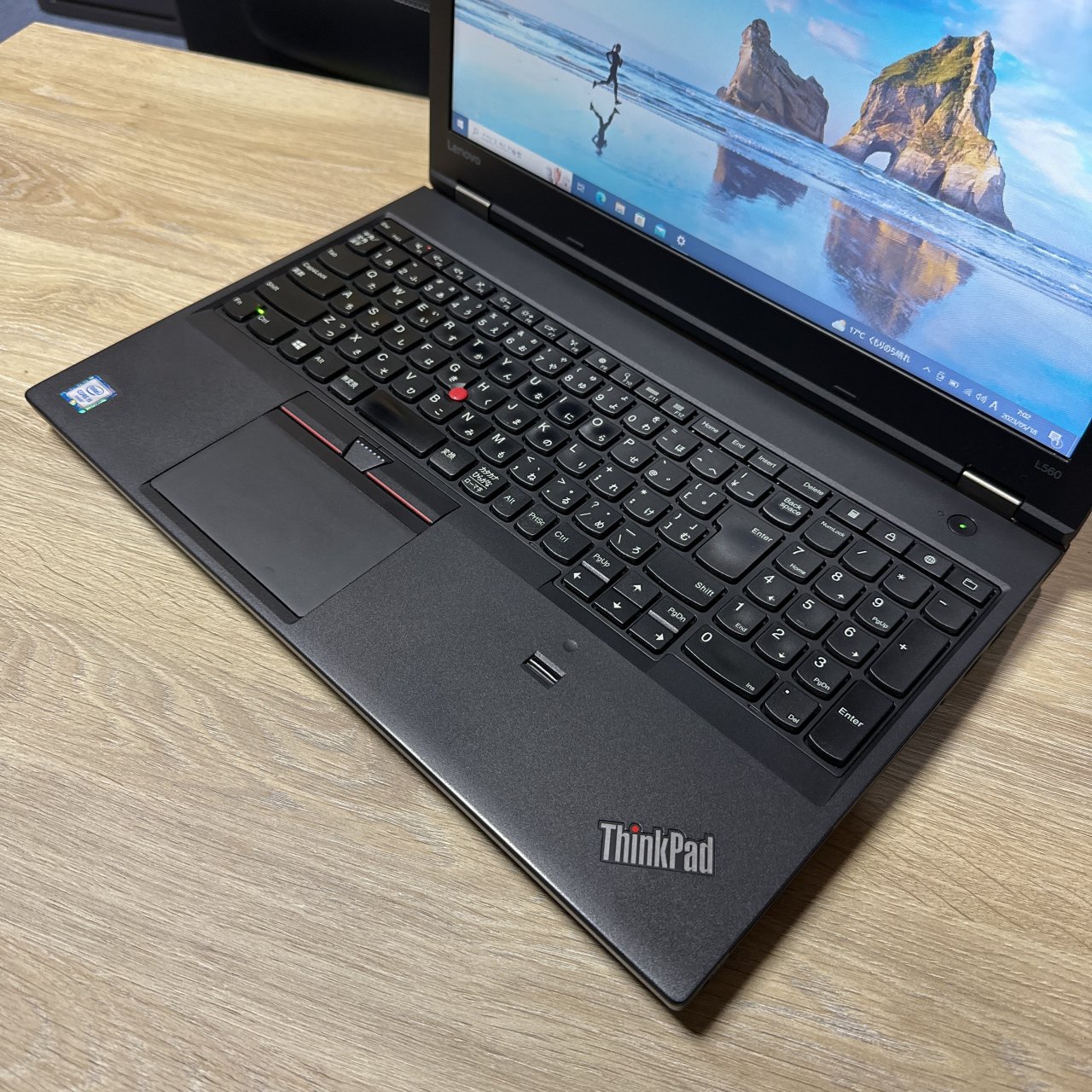 ☆美品 Lenovo ThinkPad 2018年製 Core i5 ＋ 新品16GBメモリ ＋ 新品 ...
