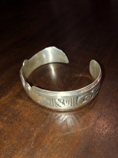 Berra Tawahongva HOPI BANGLE SILVER