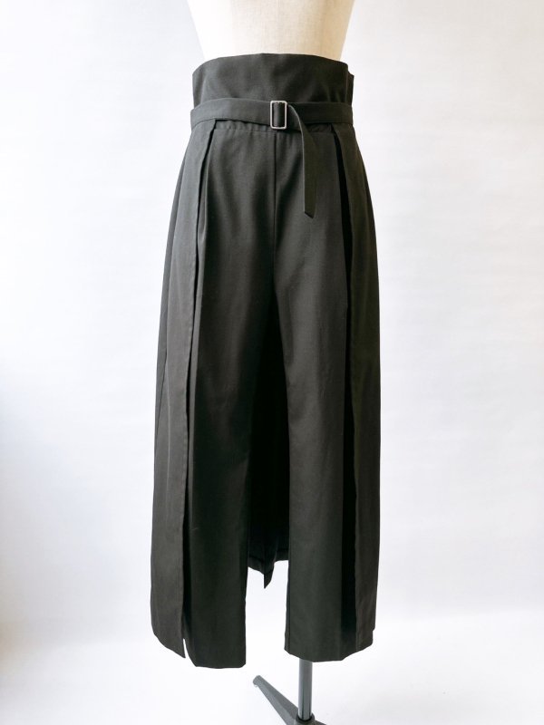 Ժ١Skirt belt pants / black