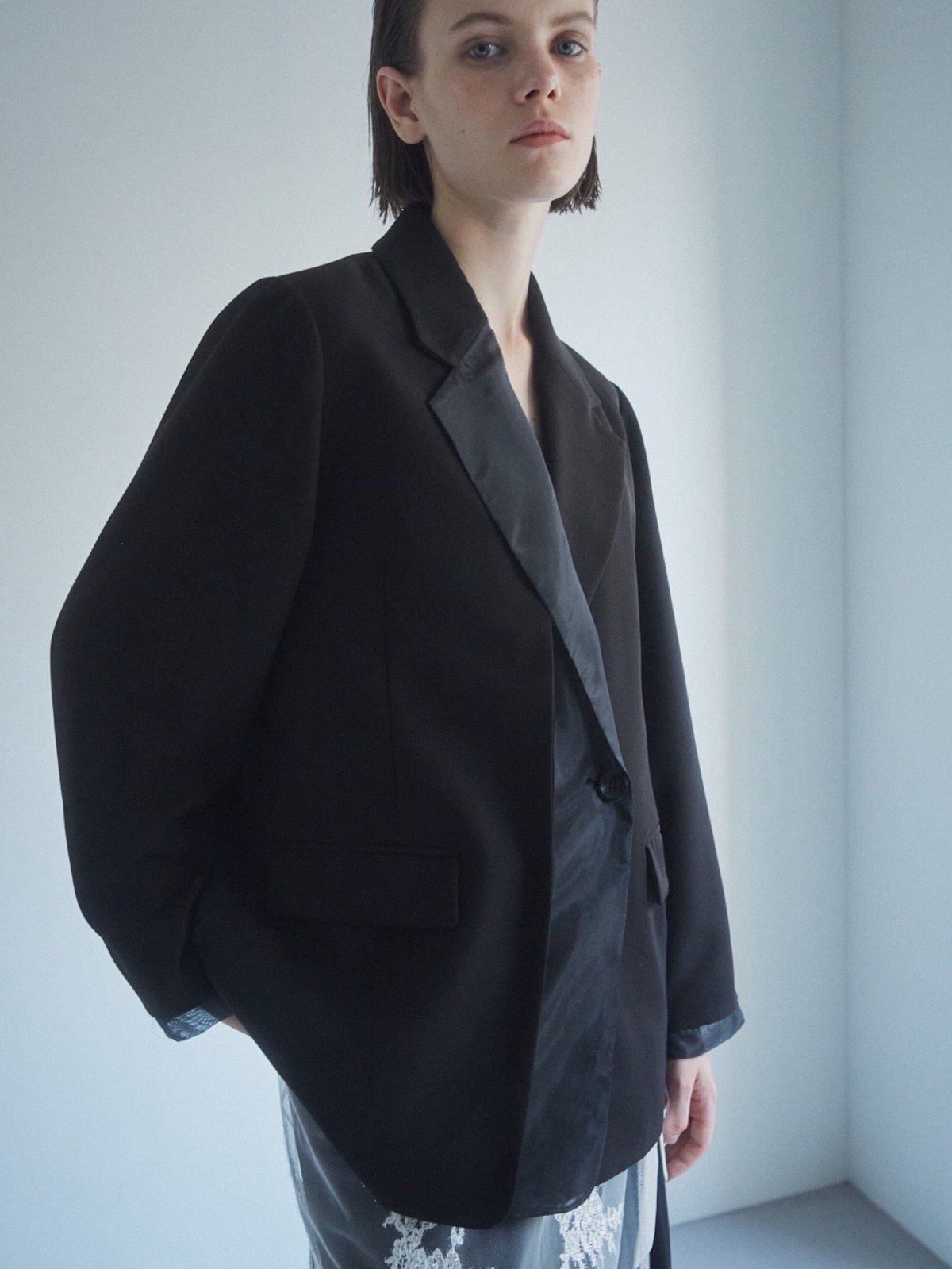 ͽ Organdy tailored jacket / black