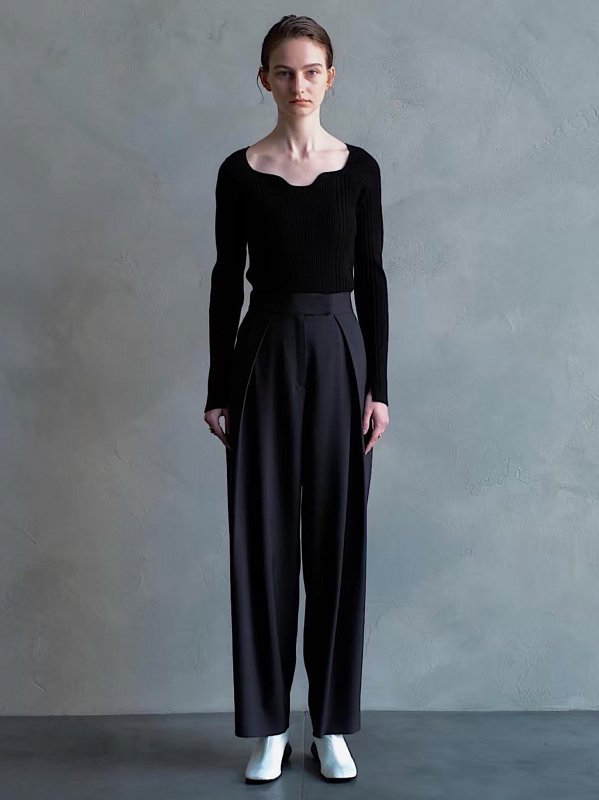 《残り僅か》Double tuck wide pants / black - un-sophie