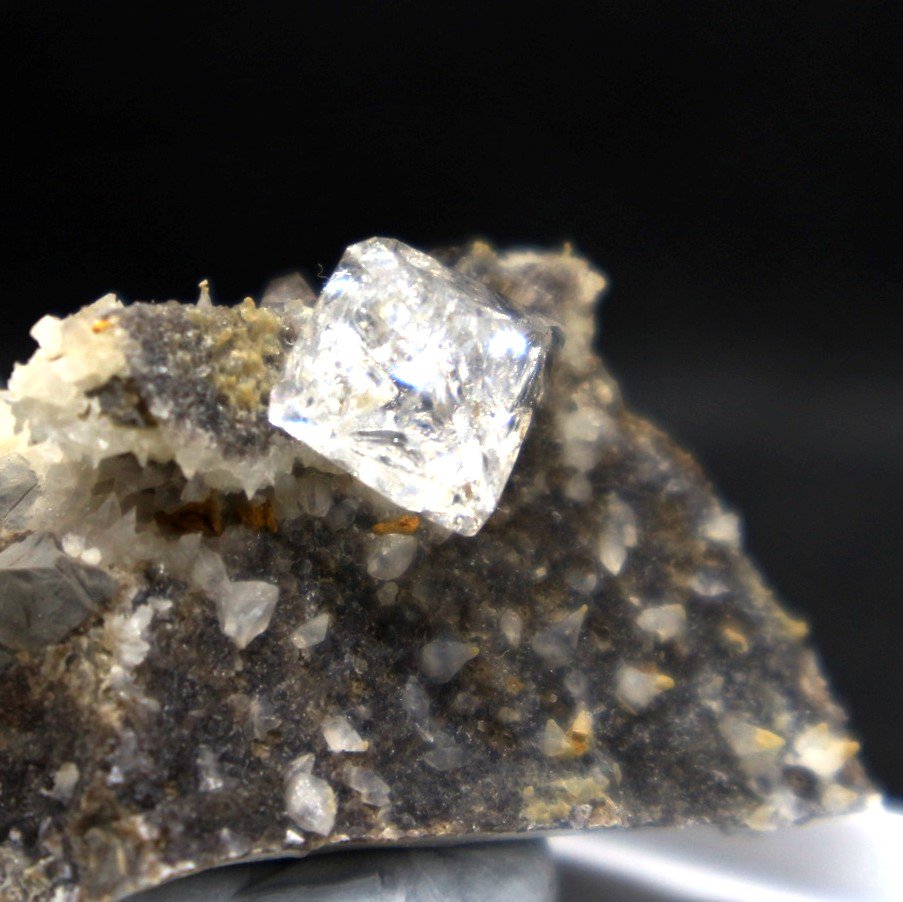 オイルインダイヤモンドクォーツ 原石 母岩 標本-