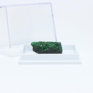 ڰʪۥХХȡʳС˸ / 