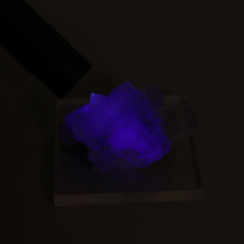 【一点物】フローライト(蛍石)