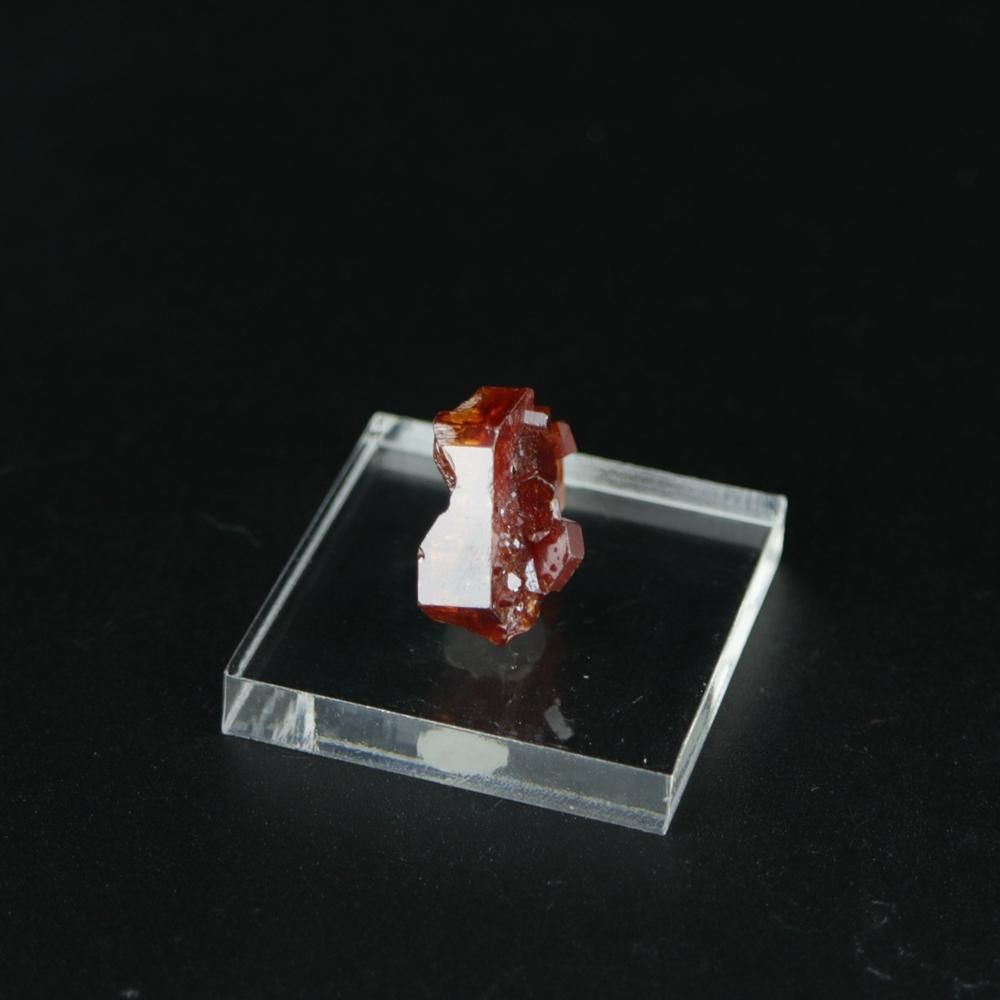 【一点物】バナジナイト(褐鉛鉱