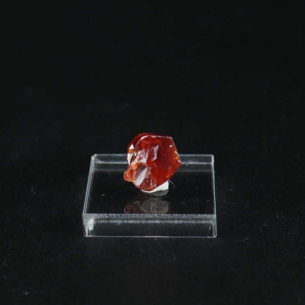 【一点物】バナジナイト(褐鉛鉱