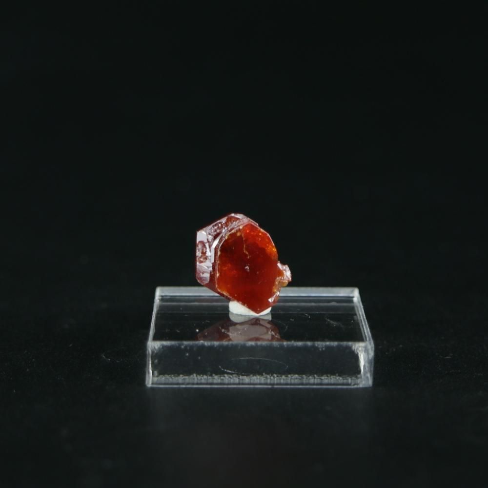 【一点物】バナジナイト(褐鉛鉱