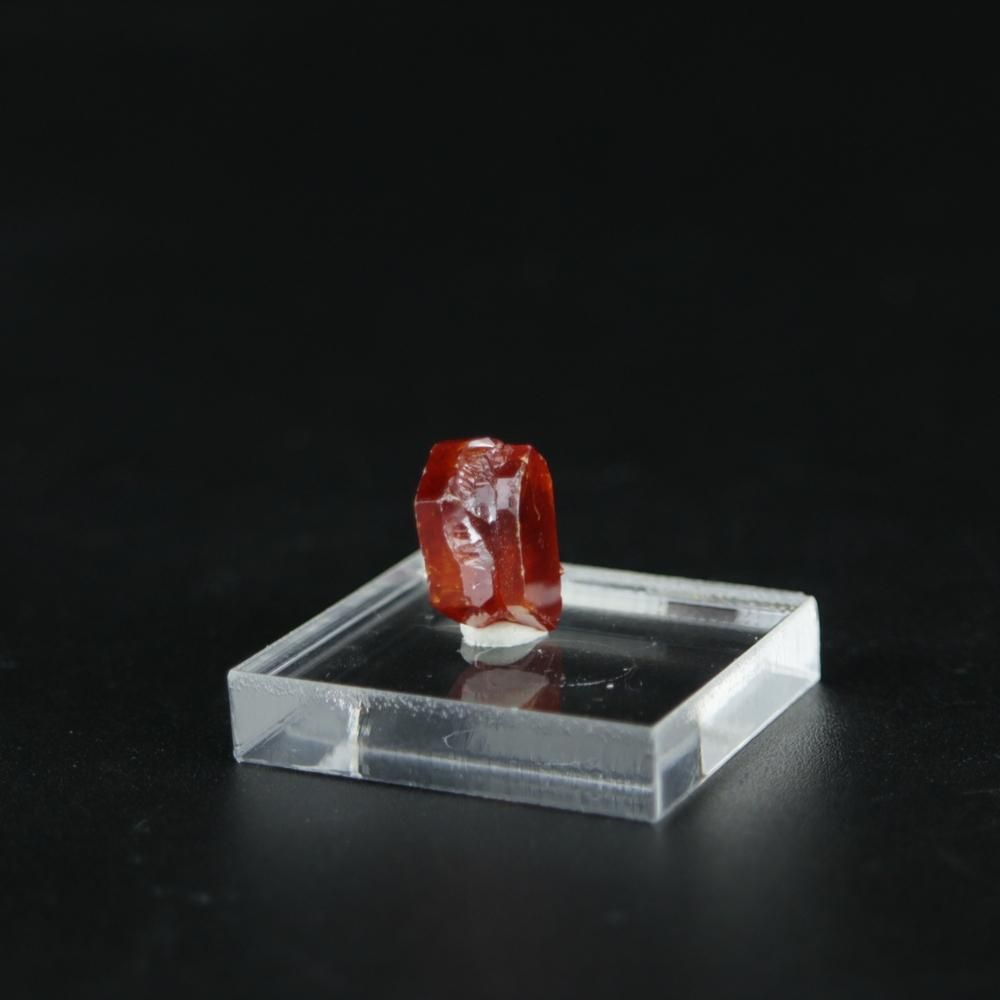 【一点物】バナジナイト(褐鉛鉱