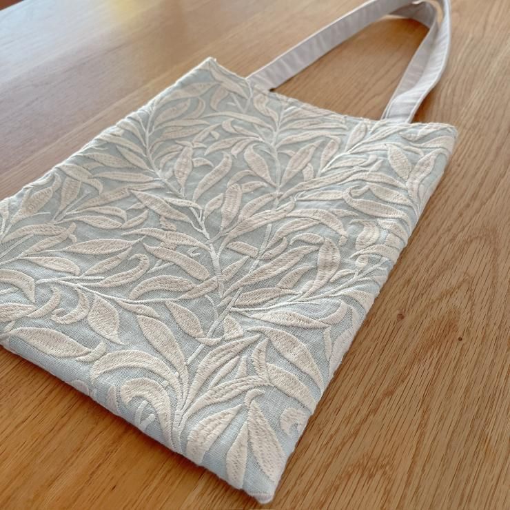 A4�������Хå���PureMorris WillowBough��Embroidery��1�����ɽ�