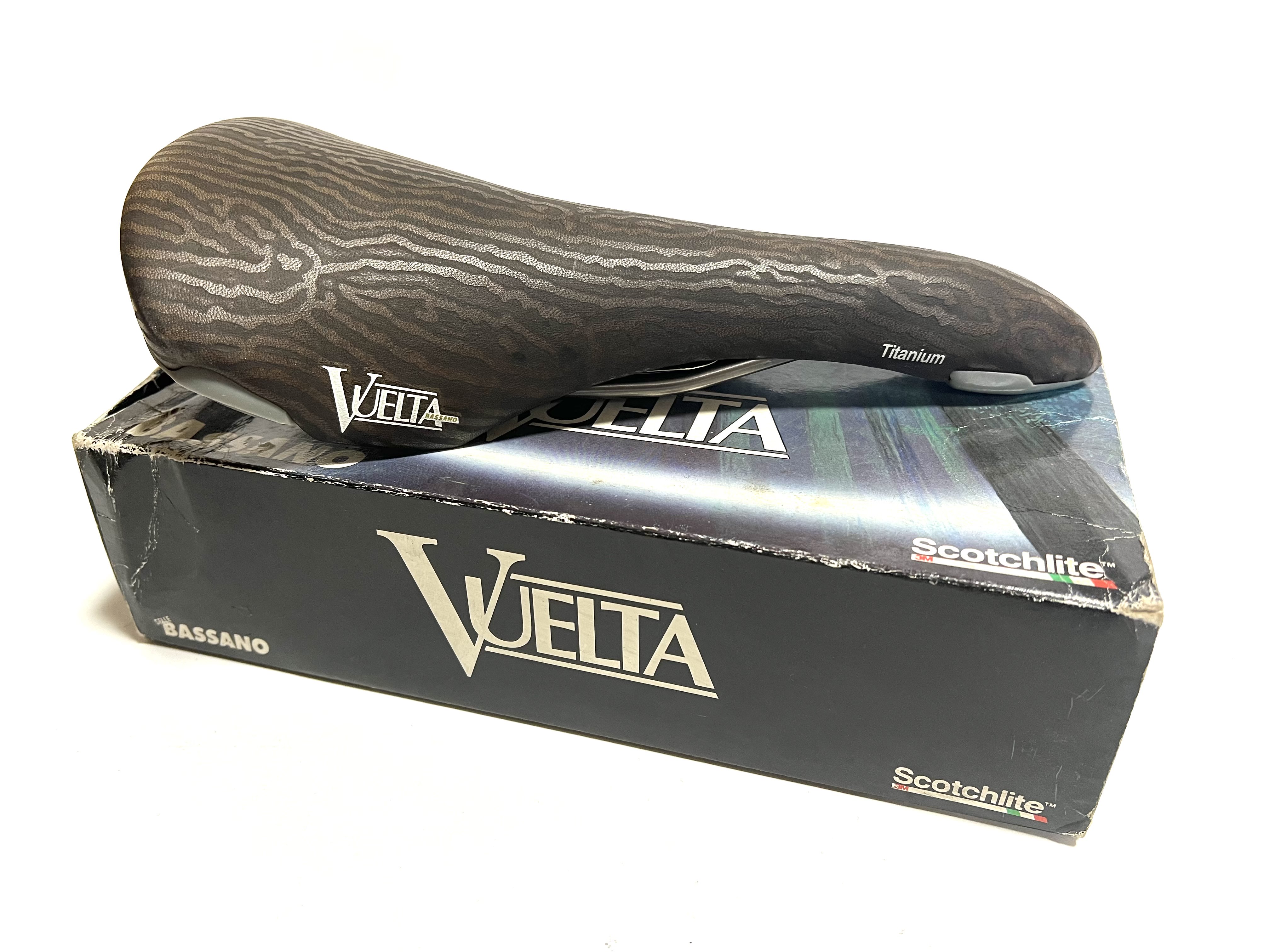 SELLE BASSANO VUELTA titanium