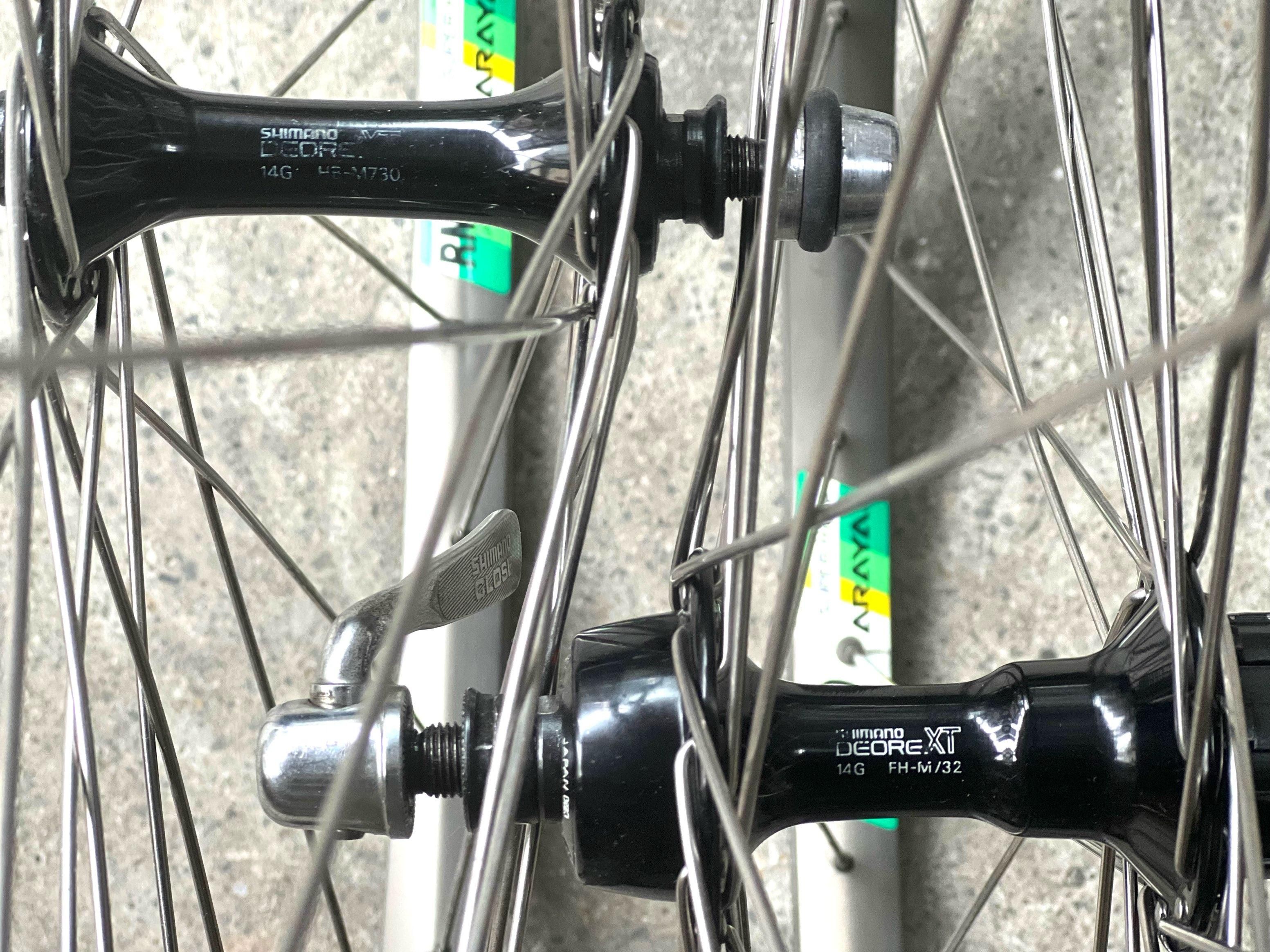 ARAYA (RM-20)× SHIMANO (Deore XT)ホイールセット