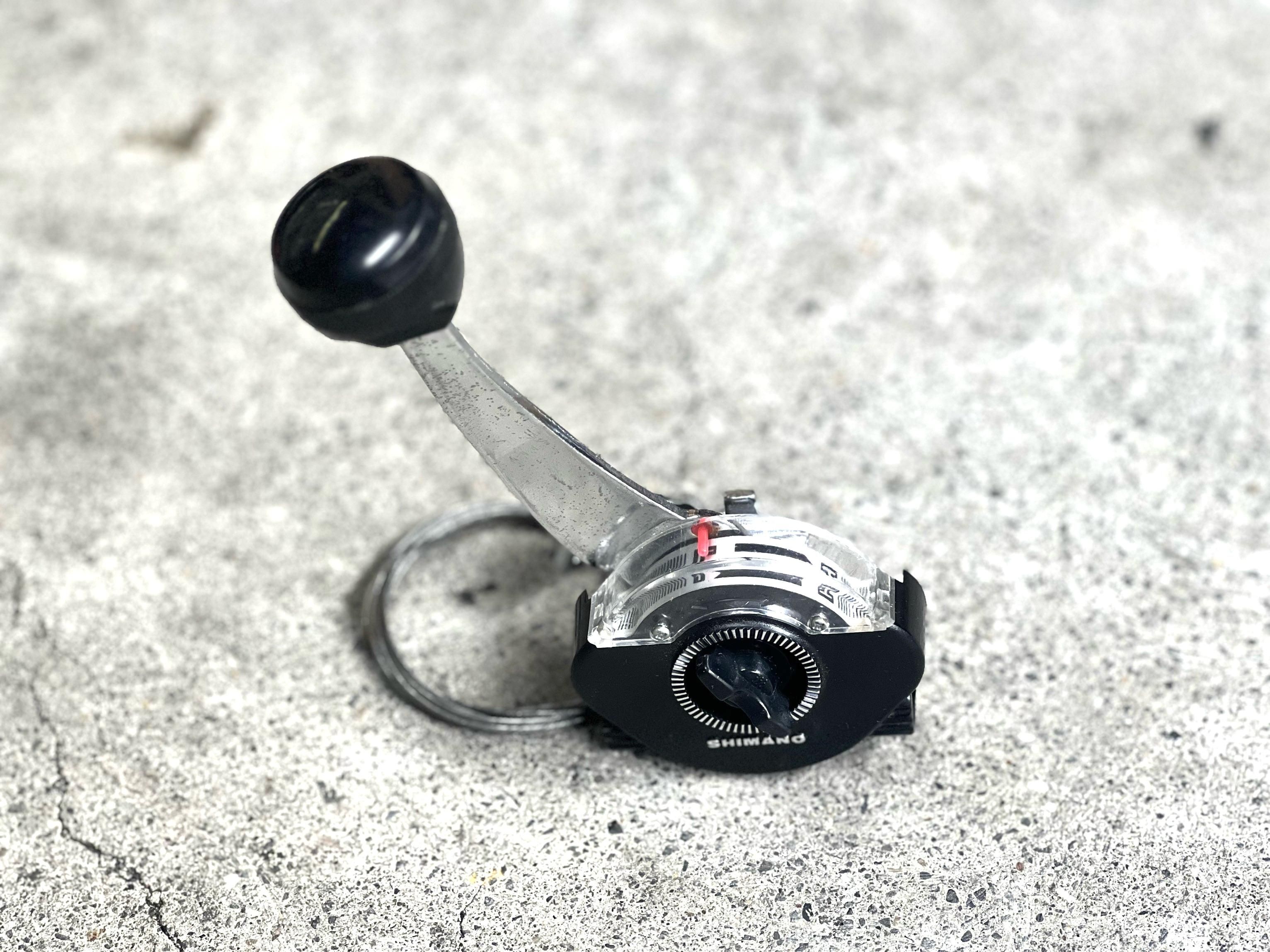 しのびん car_1d17a1d9-1a14-4a7c-b5dd-