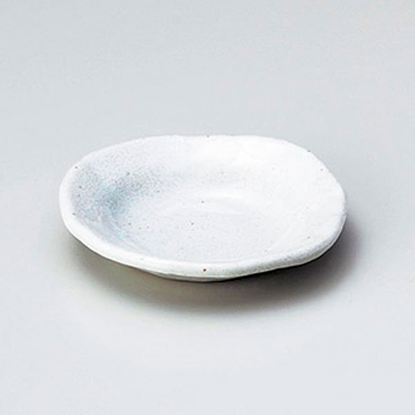 白釉変形丸小皿 約10.4cm 白系 和食器 小皿 日本製 美濃焼 業務用 取り