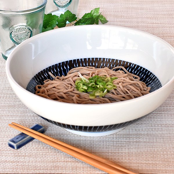 藍とびかんな麺鉢 約21.4cm 青系 和食器 多用丼 日本製 美濃焼 業務用 rs/28-320-098-ka - プロのための業務用食器  総合販売サイト「陶器屋プロ」本店