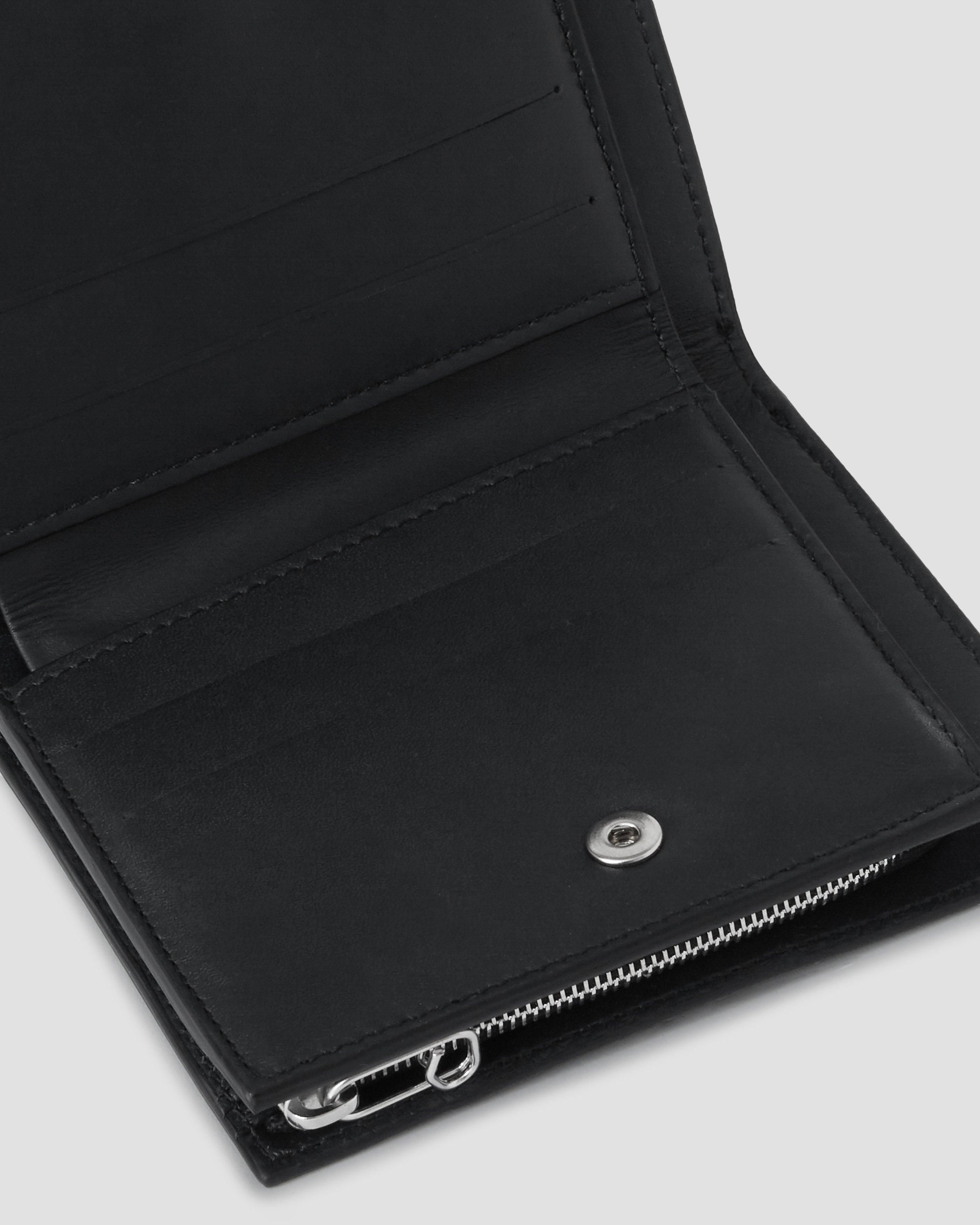 クーポン利用 訳あり品【OAMC】MEDI BIFOLD WALLET レザー二つ折りロゴ