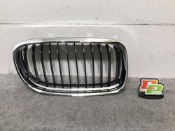 E21/E30/E36/E46/E90/E91/E92/E93 3 Series BMW Right Front Grill/Radiator Grill 5113 7201 970.(99727)