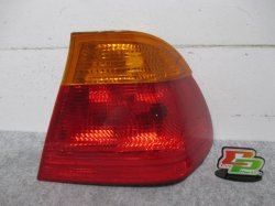 E46 3 Series BMW Right Tail Lamp/Lens/Light 8 364 922/8364922 (93041)