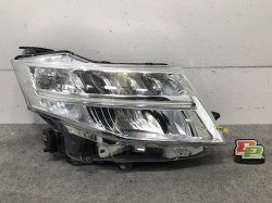 Roomy/Thor/Custom M900A/M910A/M900S/M910S Genuine First/Middle term Right Headlight/Lamp LED(114243)