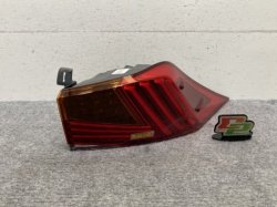 IS ASE30/AVE30/AVE35/GSE30/GSE31/GSE35 Genuine Mid-term Right Tail Lamp/Light/Lens LED (137581)