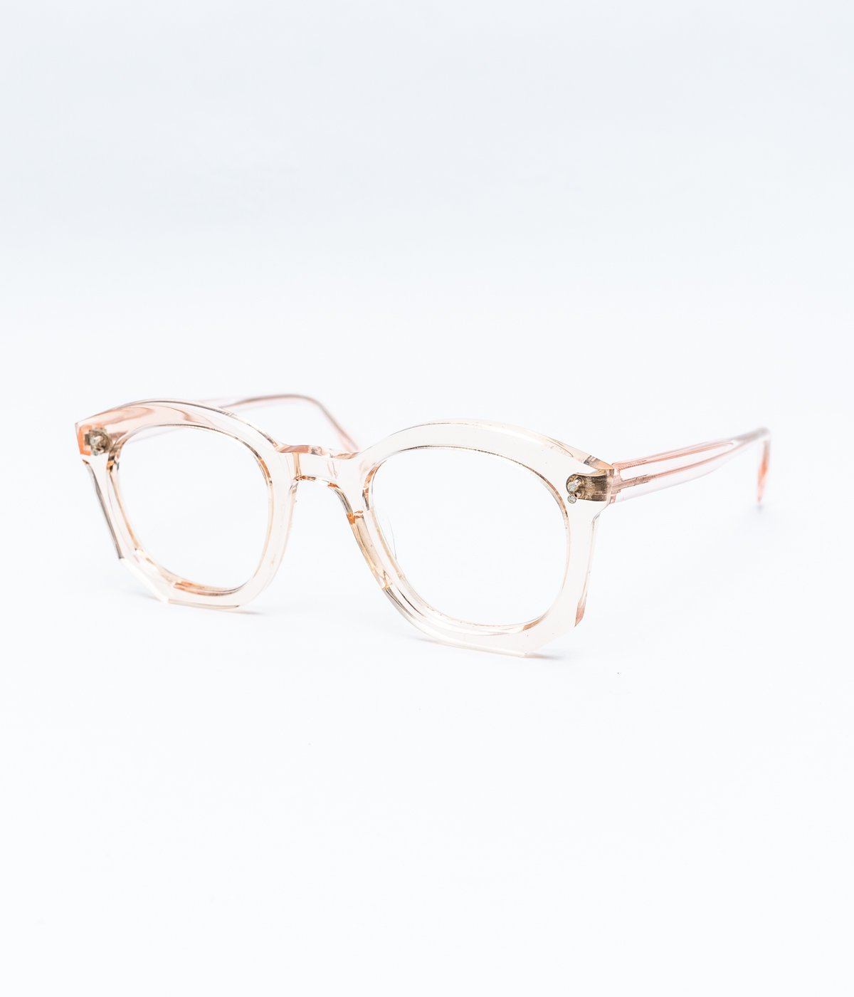 VINTAGE EYEWEAR - SANTASSÉ