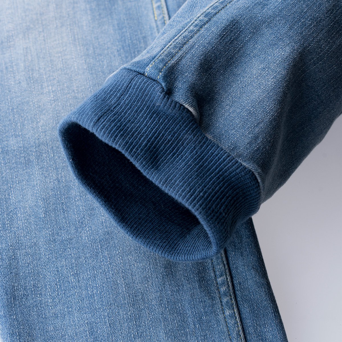 <img class='new_mark_img1' src='https://img.shop-pro.jp/img/new/icons47.gif' style='border:none;display:inline;margin:0px;padding:0px;width:auto;' />EZ stretch denim pants