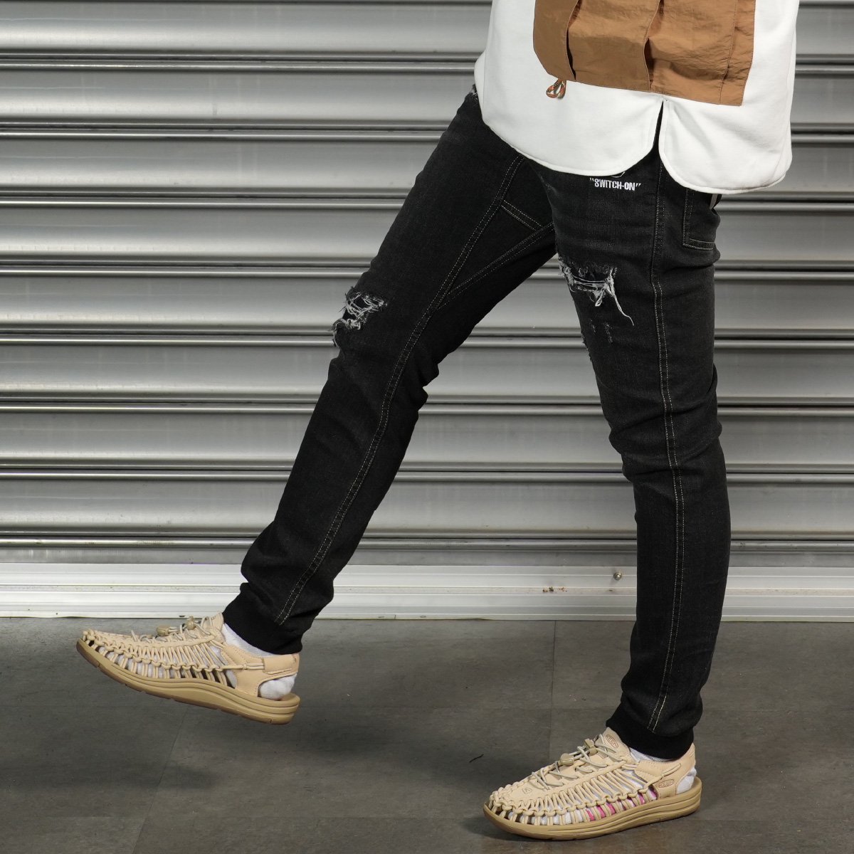 <img class='new_mark_img1' src='https://img.shop-pro.jp/img/new/icons15.gif' style='border:none;display:inline;margin:0px;padding:0px;width:auto;' />3A damage denim pants