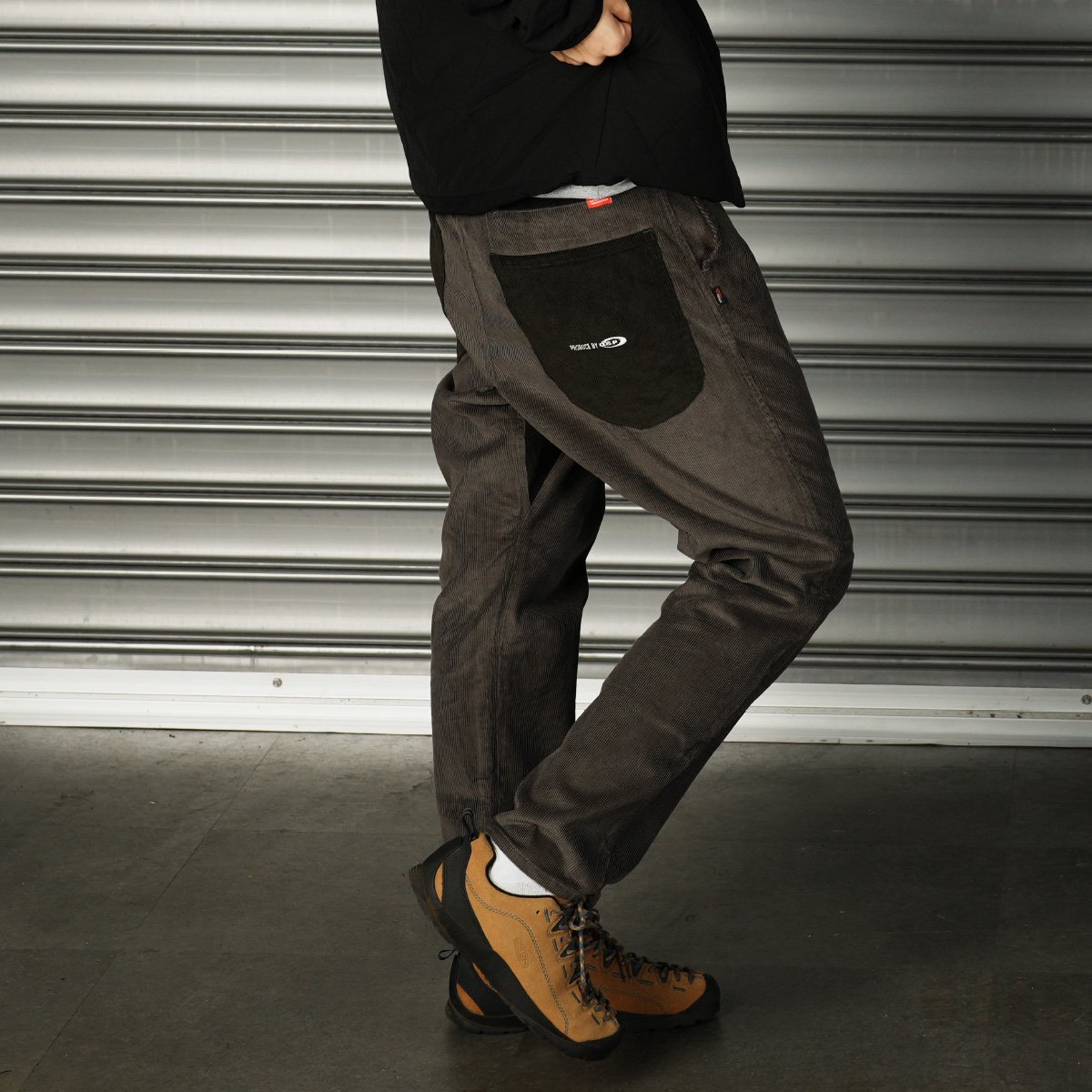 <img class='new_mark_img1' src='https://img.shop-pro.jp/img/new/icons15.gif' style='border:none;display:inline;margin:0px;padding:0px;width:auto;' />3A corduroy ankle pants