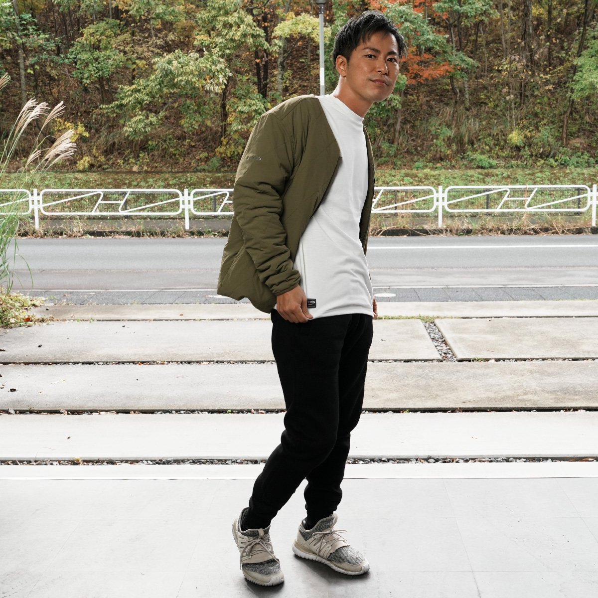 <img class='new_mark_img1' src='https://img.shop-pro.jp/img/new/icons47.gif' style='border:none;display:inline;margin:0px;padding:0px;width:auto;' />3A Slimfit Sweat Pants