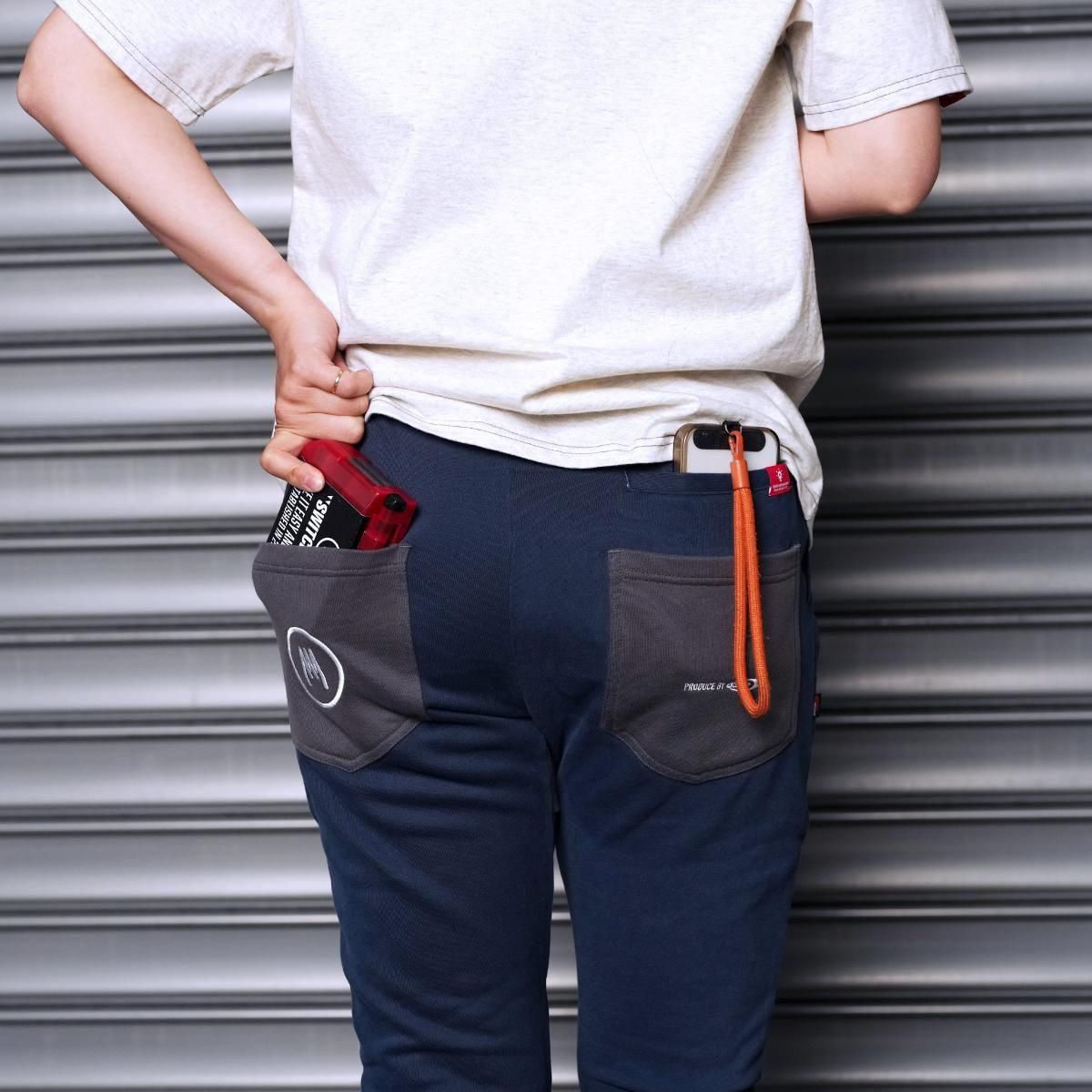 <img class='new_mark_img1' src='https://img.shop-pro.jp/img/new/icons15.gif' style='border:none;display:inline;margin:0px;padding:0px;width:auto;' />Ez Sweat Pants