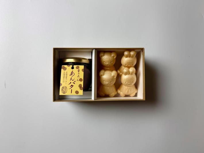 希少！京城医学専門学校 校章 朝鮮美術品製作所 ケース付き 京城医専 バッジ 希少！京城医学専門学校 校章 朝鮮美術品製作所 ケース付き 京城